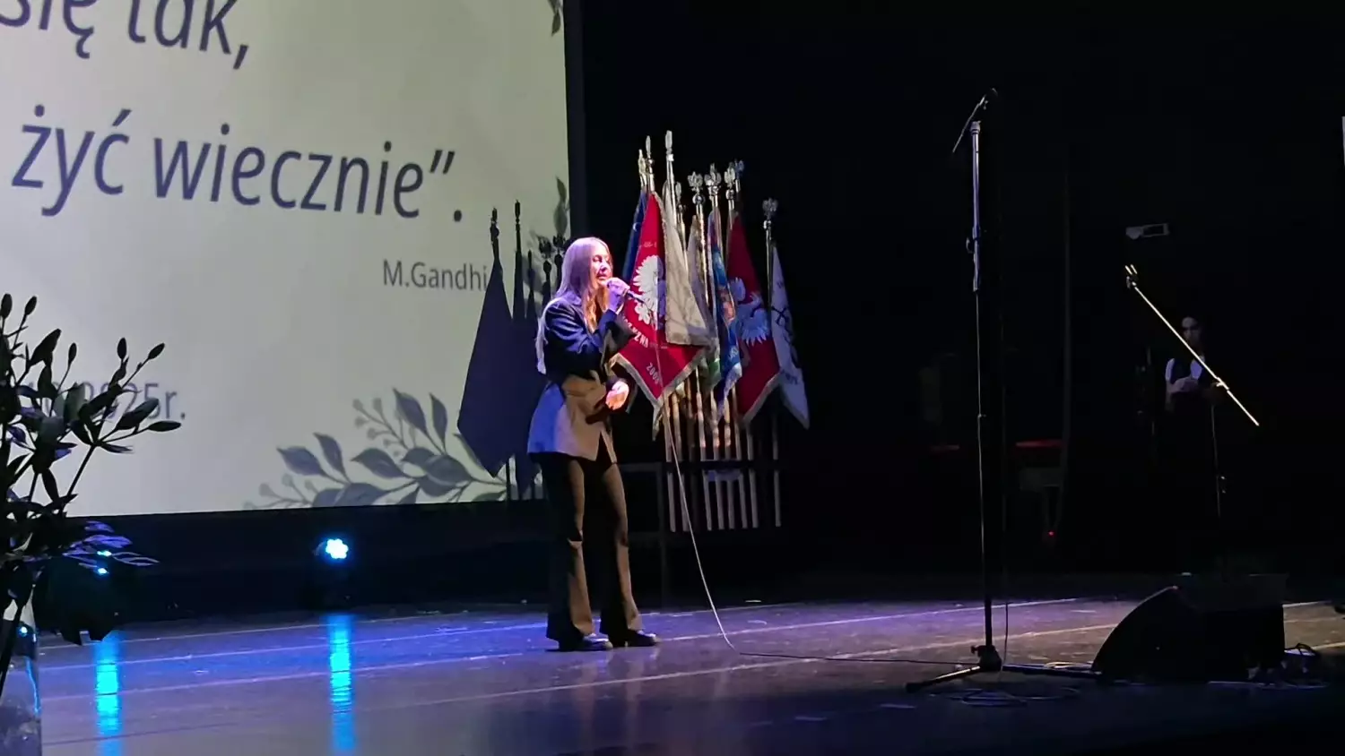 Wiktoria Kunaj "Chodź, pomaluj mój świat" (2 plus 1)