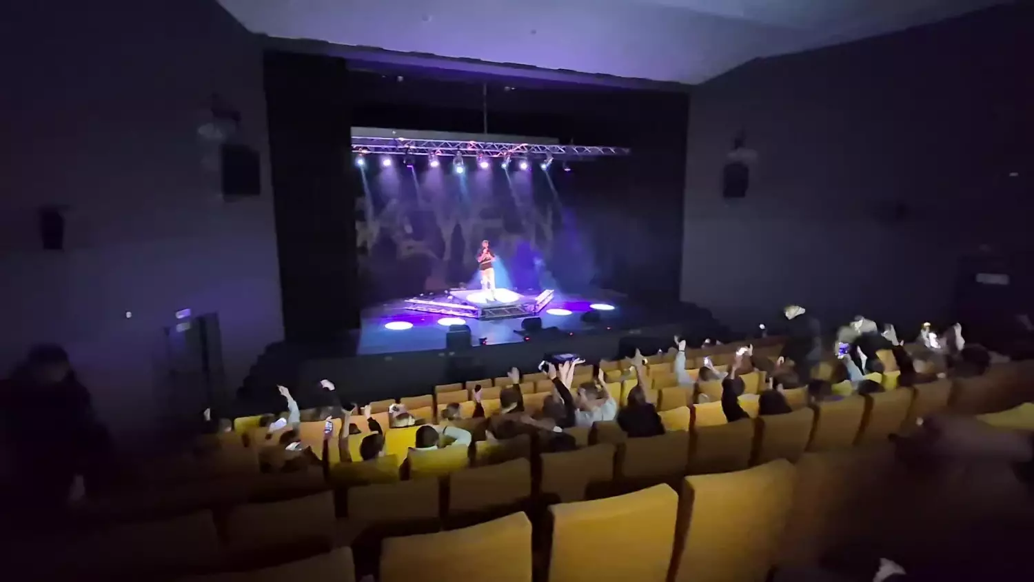 Skowron / publiczność