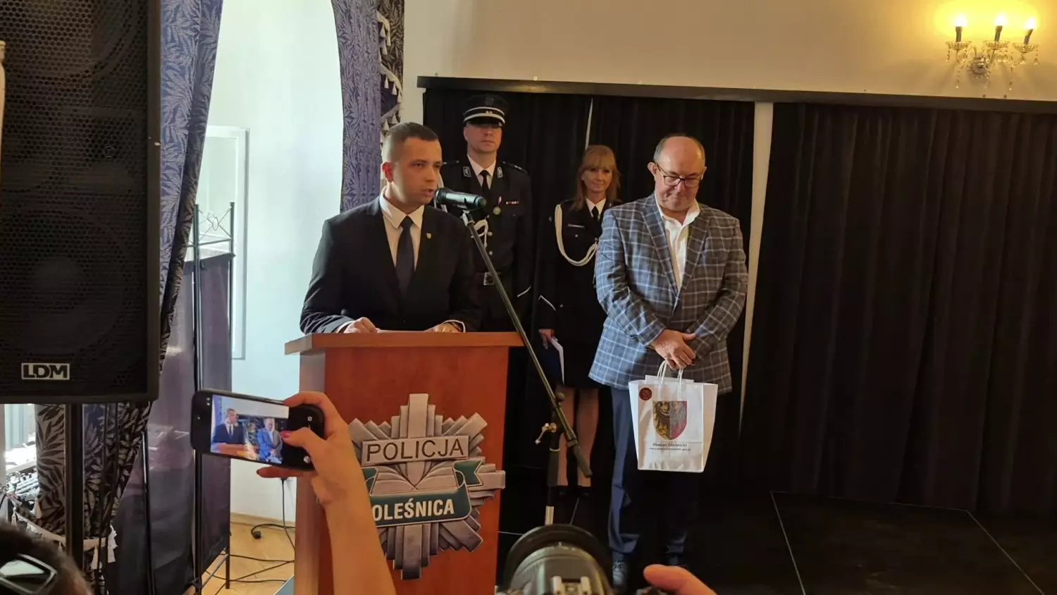 Przemowa starosty Wojciecha Paszkowskiego na święcie Policji